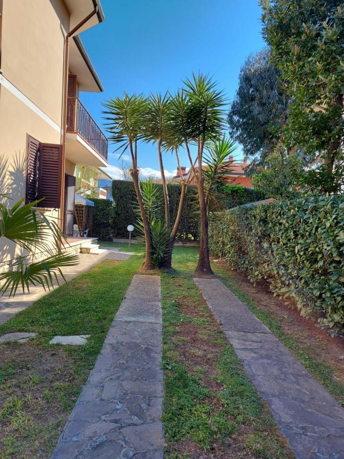 Villa Villino Giuliana Pietrasanta Exterior foto